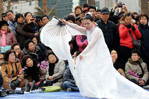 ��������Ϊ���ջٵĳ����ž��м���(ͼ)