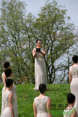 ����ʥ��