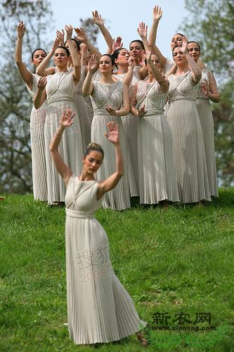 ����ʥ��