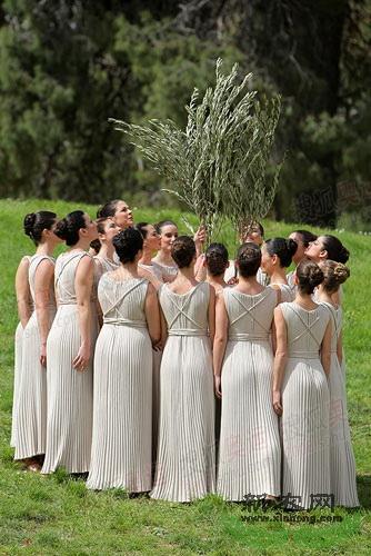 ����ʥ��