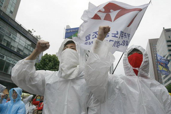 һȺʾ�������׶��⽻����¥��ʾ�����߽пں�Ҫ����˹��������˹���������뿪������ת���й����ʡ�