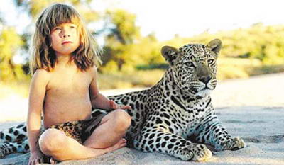 ����Ů���ͷ���Ұ��һ�𳤴�(��ͼ)