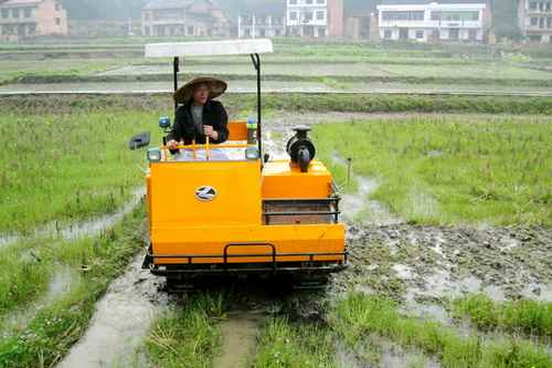 ����˫�微���������ƽ�ˮ��ȫ�̻�е��