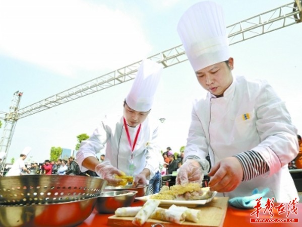 ͼΪ�й��������׽��佭«����ʳ�ƽ���ֳ���