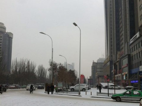 ���ɹŴ󲿱���ѩ���� ������ӭ������