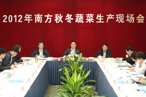 �ԡ���ץ�ı���Ϊ�ص� ��ʵ�ƽ��Ϸ��ﶬ�߲����� ȷ��������Ӧ