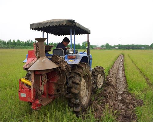 ��е��ҵ��Һѹ�շ�����