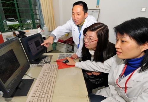 ������ǿ������ҵ�컯����Աְҵ������ѵ