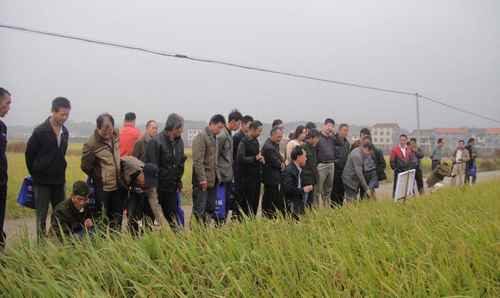 ����������2014��������Ʒ��չʾ�ֳ���Ħ���ٿ�2