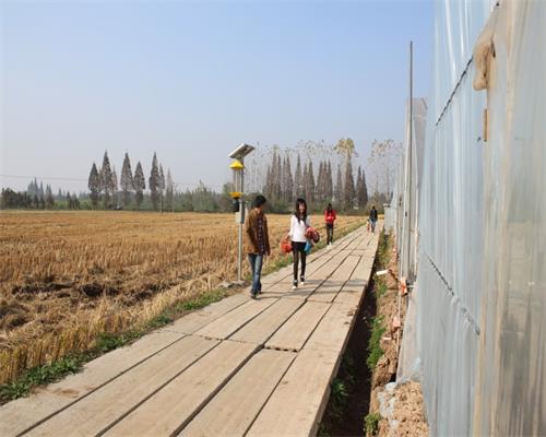 ���ϴ�ͨ����ǧɽ����һ����ô�ũ������