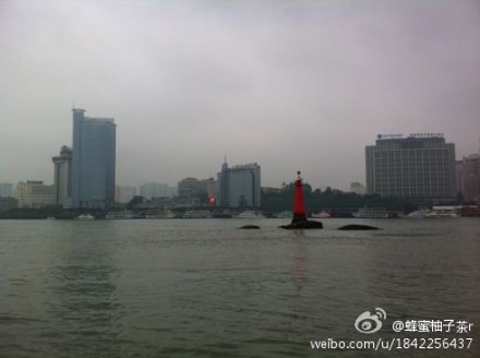 �Ϸ��󲿳������� ��һ����ѩ��չ��