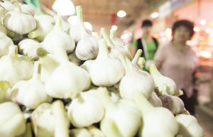 天津蒜价重新上涨 每斤逼近4元 天津蒜价重新上涨 每斤逼近4元