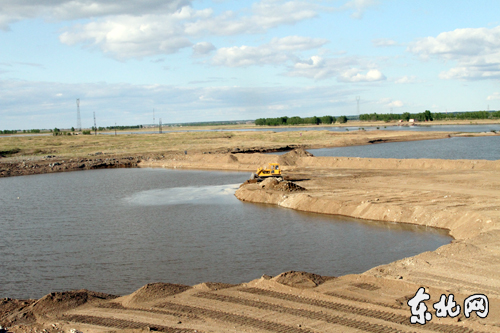 ���������Ǹɹ���һ�����������ӡ����������� � ��