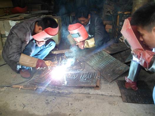 ͭͭɽ纸ѵࡡũ񹤾ҵ3