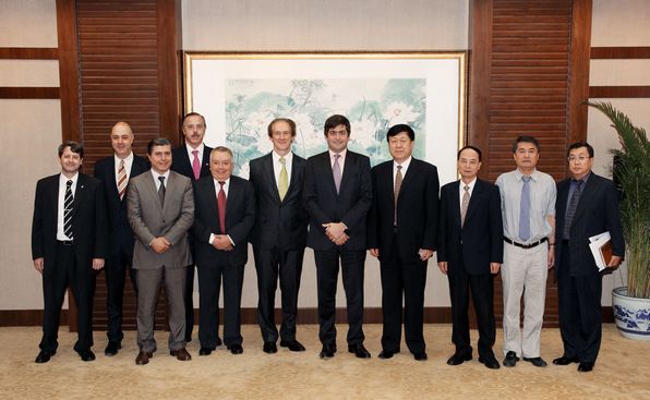 农业部副部长于康震会见阿根廷农牧渔业部国务秘书德尔卡多2