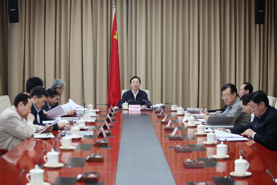 农业部召开党组会议 学习贯彻“三严三实”专题教育工作座谈会精神