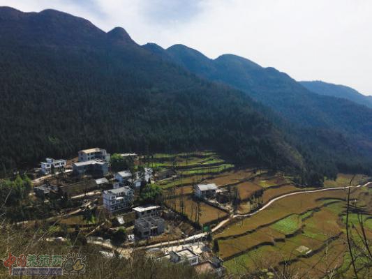 15˸ʯѾɽˮ㡢羰˵ʤ