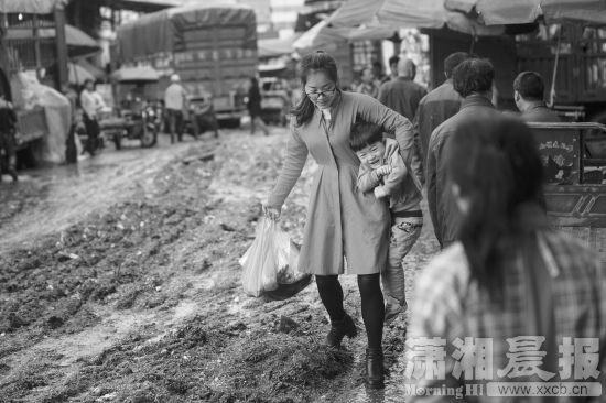 416գɳ߲гϲһλĸһŲˣһŶ·ϡ