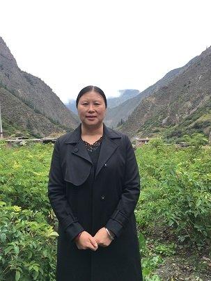 һ˸˲㸻ѩɽµġõ塱