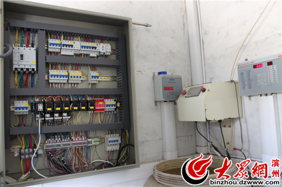 Ծҵ¸Ůִ⼦ֳҵ¸·