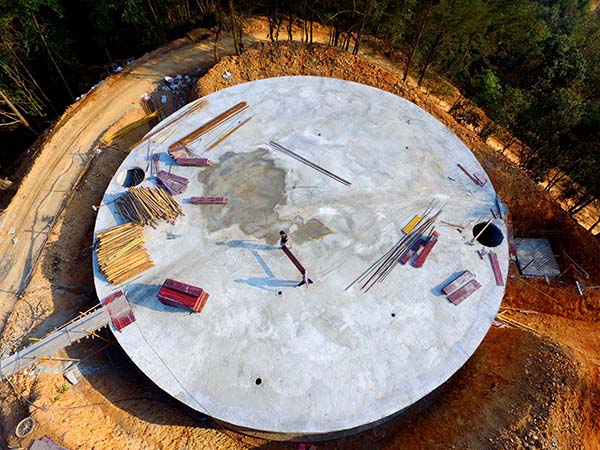 1��17�պ��ĵĹ�����ɫ���ҽ������������ɴ�һɽ����������ˮ��ʩ���ֳ���