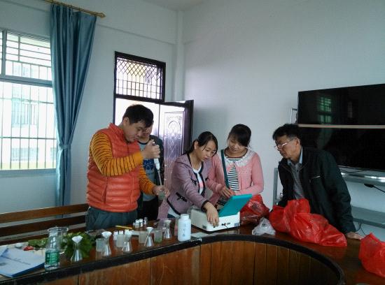 海南定安县农技中心多举措做好冬季瓜菜