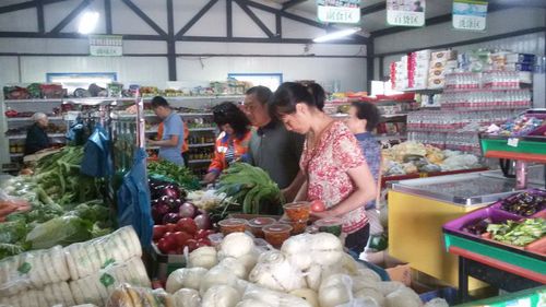 新疆乌鲁木齐市电子商务服务助力村民增收受称赞