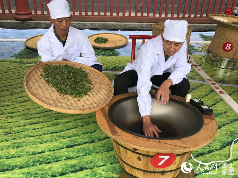 ʩɽƬƬ裬ƾɶڡһһ·£