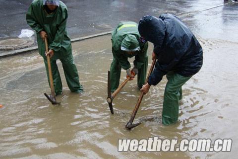 �����ս��󵽱��� ��·��·�жϣ���ͼ��