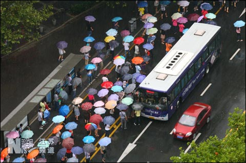 ����������Χ��ϵӰ�� ����δ��������ǿ����