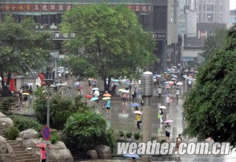 ���챩���¸���ˮλ���� ����ǿ��ˮ���������