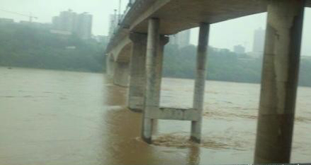 ���챩���¸���ˮλ���� ����ǿ��ˮ���������