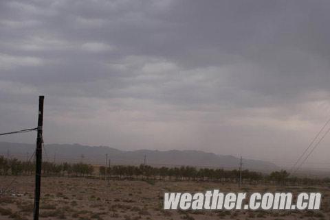 δ���������ɹŽ�ӭ��罵������ �ֵذ���˪��