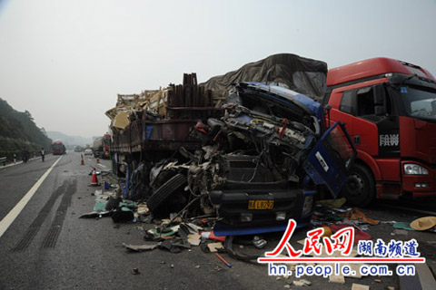 ������ٺ��Ͼ���22̨����׷β ��������