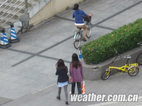 �㶫����ǿ������� ���¡���ˮ����ͽ�����9��