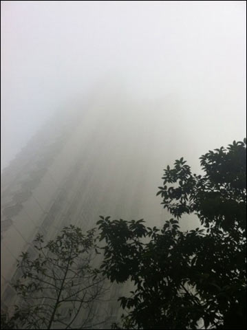 ��������¶�������·�ر� ������ֵ����г���