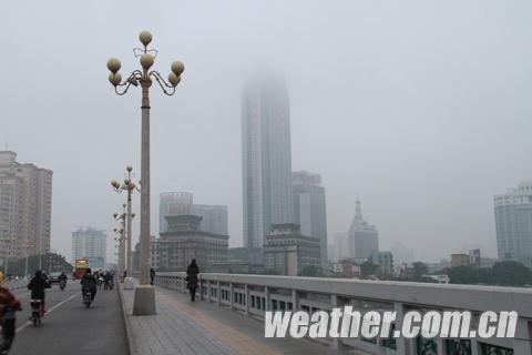 ������������ ��ĩ�������Ϯ��ɢ��������