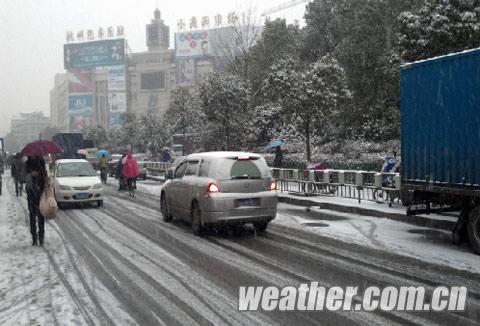 近期浙江多雨雪天气 需加强防范道路结冰等不利影响
