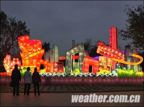 福建多地连日低温 元宵节回暖适宜赏灯