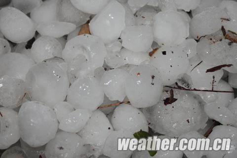 �����������׳���Χ���� ����±������ȵ���С