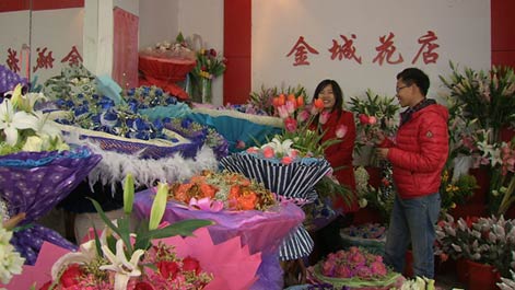 致富经:新婚第二天就进山的财富秘密