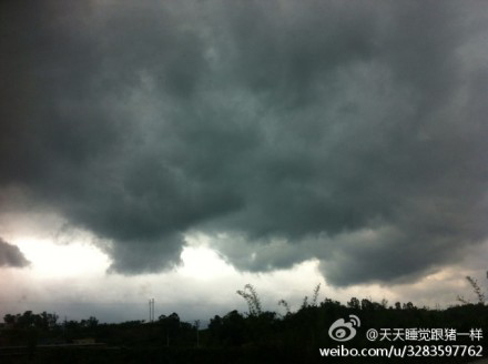 ���챩��͸���� һҹ����ת����컻��