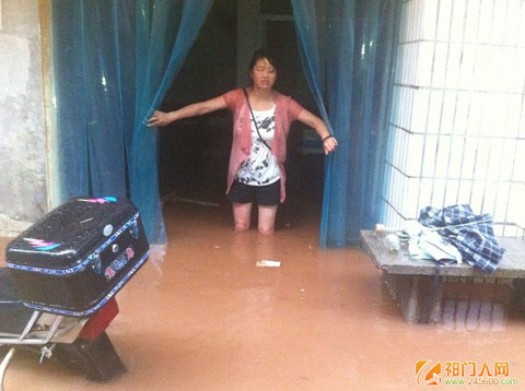 安徽近四成面积普降暴雨 祁门县发生今年最严重洪灾