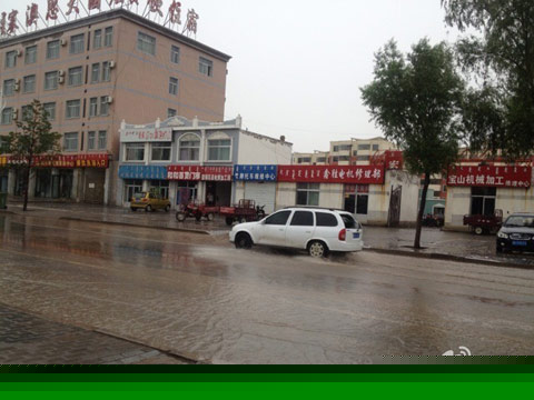 雨水“恋战”内蒙古 呼和浩特比常年多下了一倍的雨
