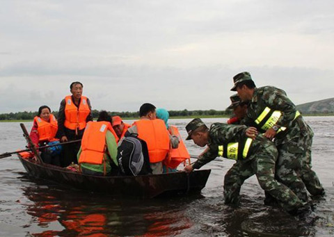 暴雨连番袭击 内蒙古出现极端降水事件