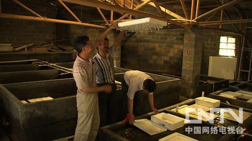 致富经:夏天让石蛙冬眠的秘密(图:7)