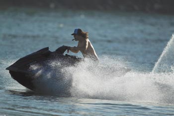 ������ˮ�������¡��͵��� ����ӭ���Ρ�С������