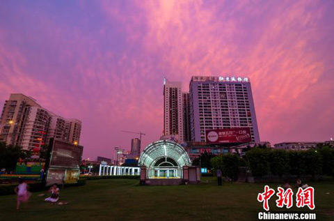 ǿ̨�硰���ء��ƽ� �������ݲ�ϼ����