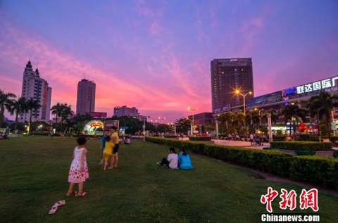 ǿ̨�硰���ء��ƽ� �������ݲ�ϼ����