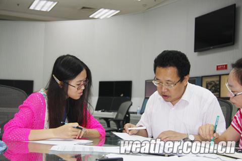 8月“康妮”是过路台风? 9月风暴或更凶猛